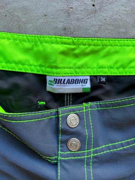 Vintage 2000s Billabong Board Shorts  - 34