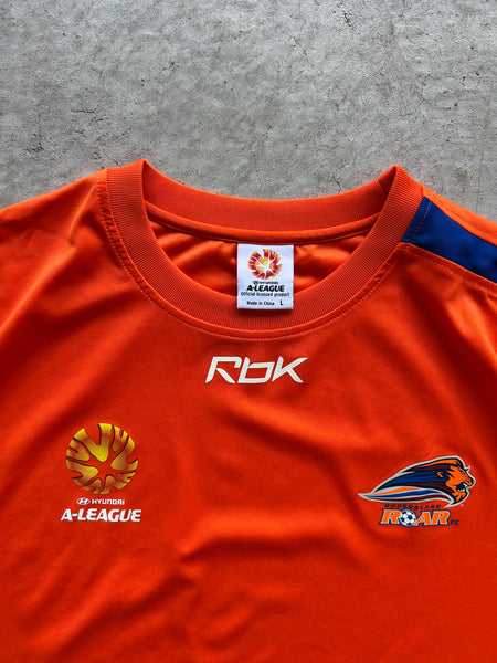 Vintage 2000s Queensland Roar Training Football Shirt - L