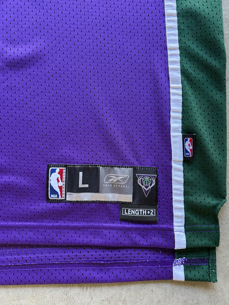 Vintage Milwaukee Bucks Andrew Bogut Reebok NBA Jersey - L