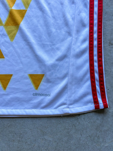 2016 Spain Away Football Shirt - L