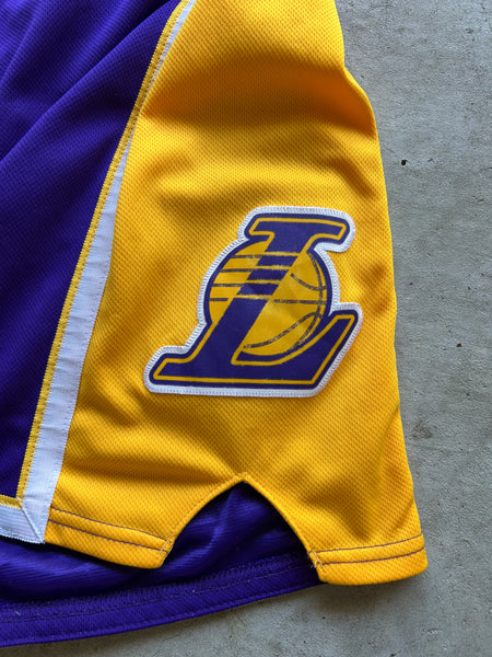 2010/11 LA Lakers Adidas NBA Basketball Shorts - M