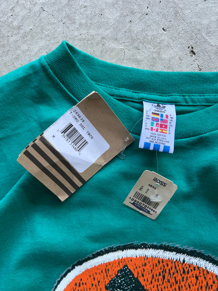 Vintage DEADSTOCK Adidas Graphic T-Shirt - L