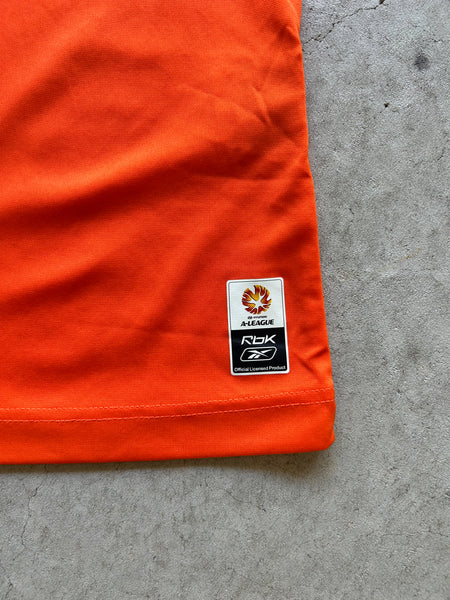 Vintage 2000s Queensland Roar Training Football Shirt - L