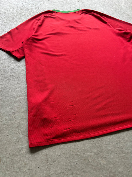 2008/10 Portugal Nike Home Football Shirt - L