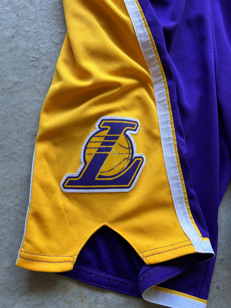 2010/11 LA Lakers Adidas NBA Basketball Shorts - M