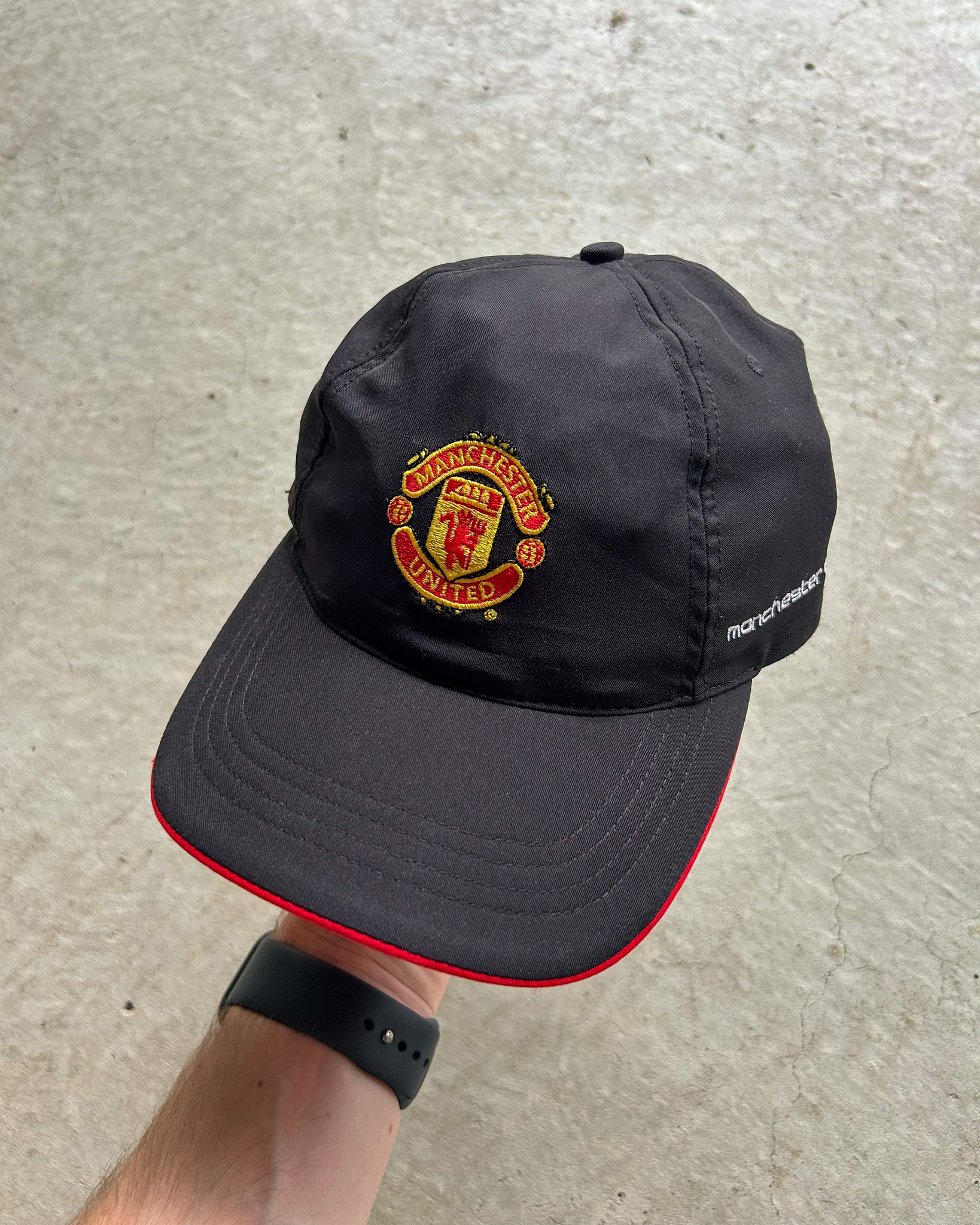 Vintage 2000s Manchester United Nike Total 90 Cap