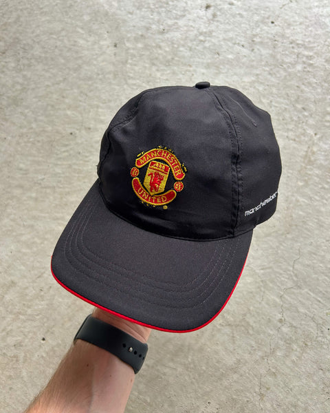 Vintage 2000s Manchester United Nike Total 90 Cap