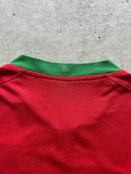2008/10 Portugal Nike Home Football Shirt - L