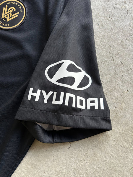 2018 Western Sydney Wanderers Away Football Shirt - L