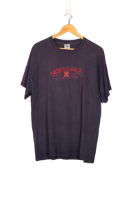 Vintage Nebraska Huskers Embroidered College T-Shirt - L