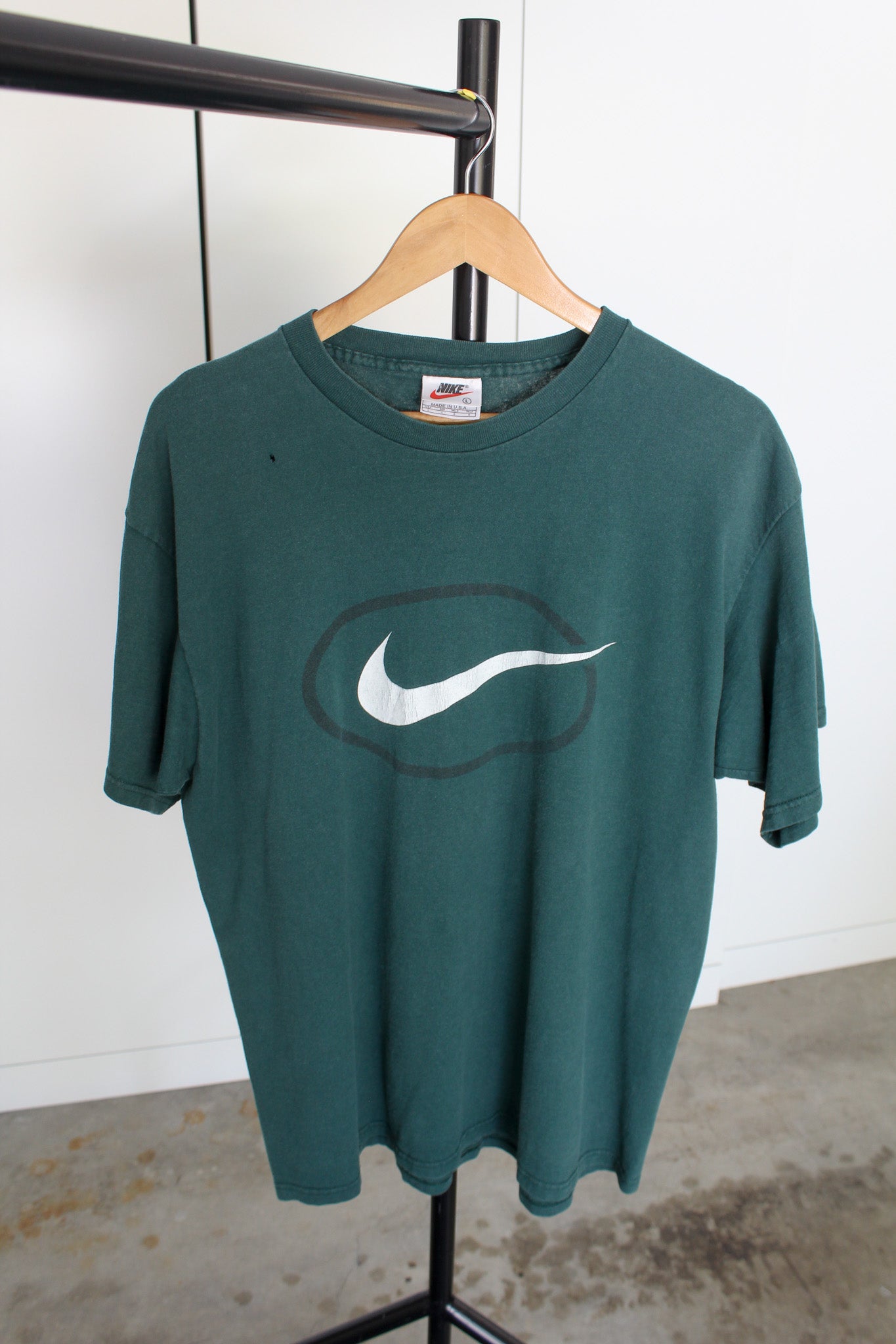 Vintage Nike T-Shirt - L