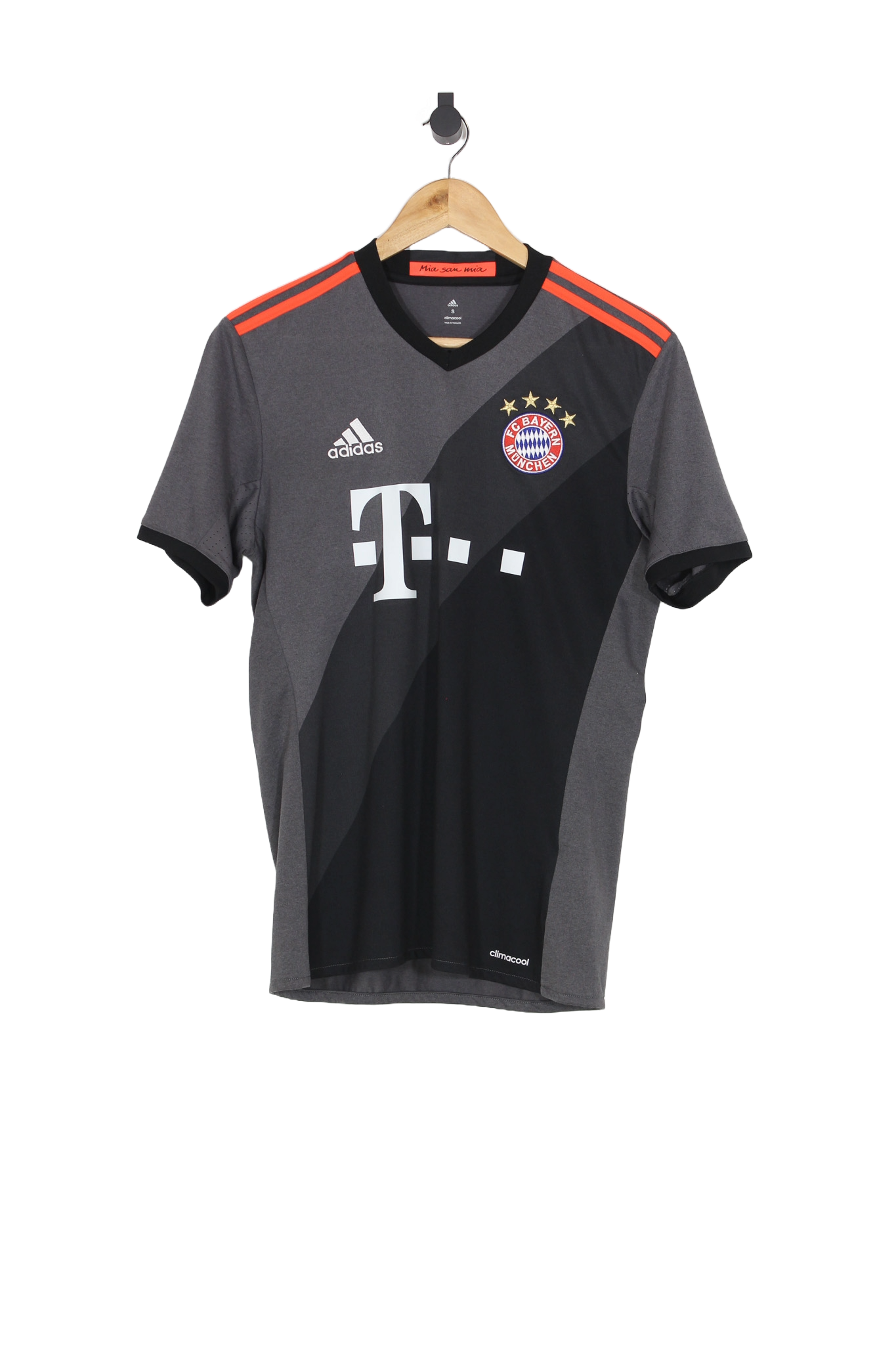 2016/17 Bayern Munich Away Football Shirt - S