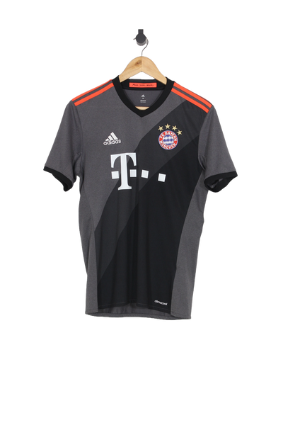 2016/17 Bayern Munich Away Football Shirt - S