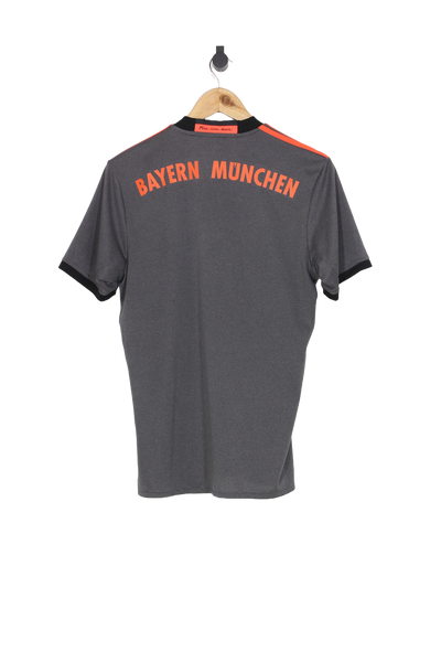 2016/17 Bayern Munich Away Football Shirt - S